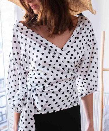 WRAP TOP POLKA DOTS BETTYNA